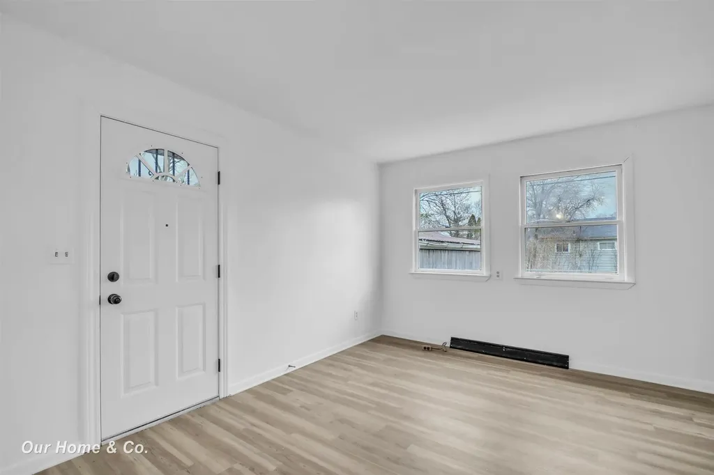 4637 S Gregory Street Buena Vista Charter Township MI 48601