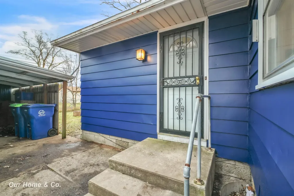 4637 S Gregory Street Buena Vista Charter Township MI 48601