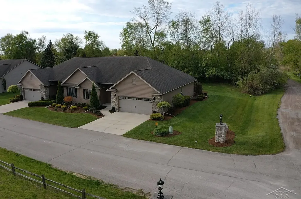 2258 Currie Lane Frankenlust Township MI 48706