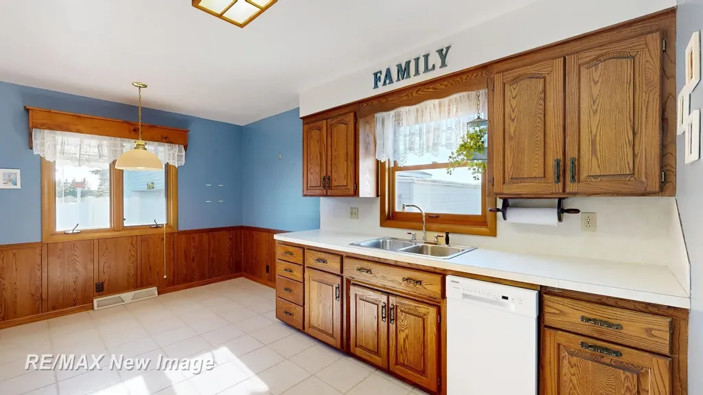 3520 W Kochville Road Kochville Township MI 48604