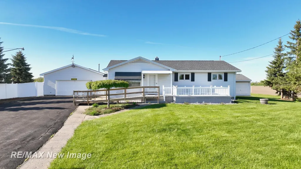 3520 W Kochville Road Kochville Township MI 48604