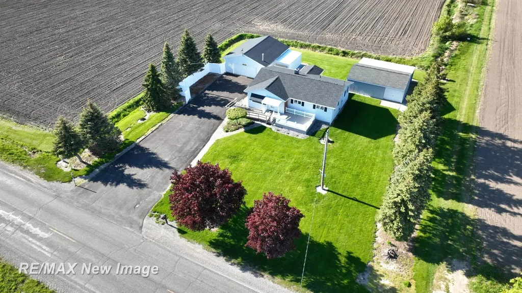 3520 W Kochville Road Kochville Township MI 48604