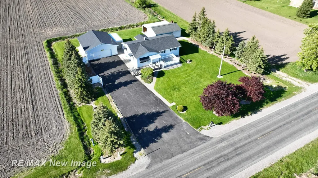 3520 W Kochville Road Kochville Township MI 48604