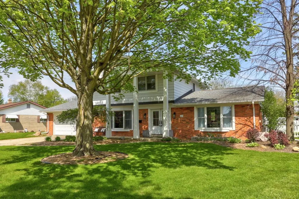 405 Nickless Street Frankenmuth City MI 48734