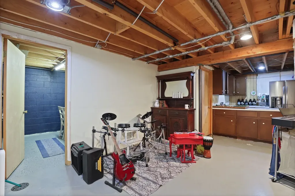 405 Nickless Street Frankenmuth City MI 48734