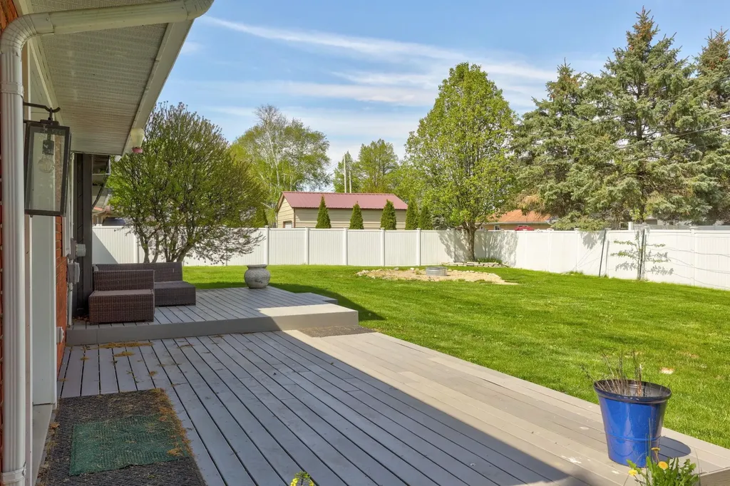 405 Nickless Street Frankenmuth City MI 48734