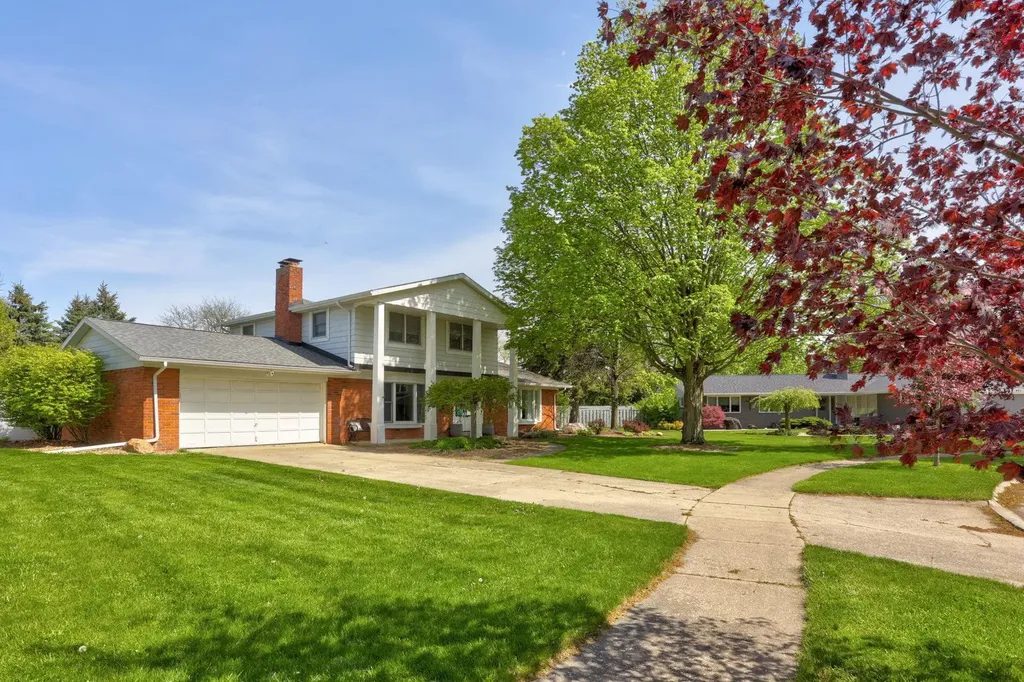 405 Nickless Street Frankenmuth City MI 48734