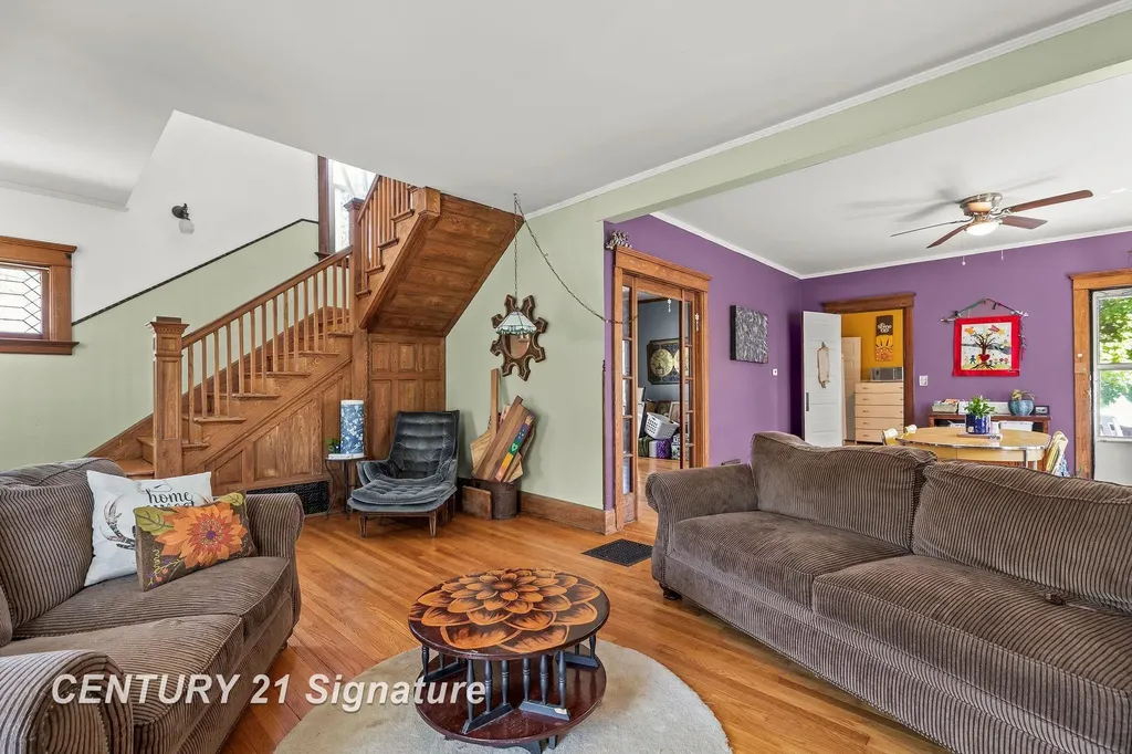 206 N Wenona Avenue Bay City City MI 48706