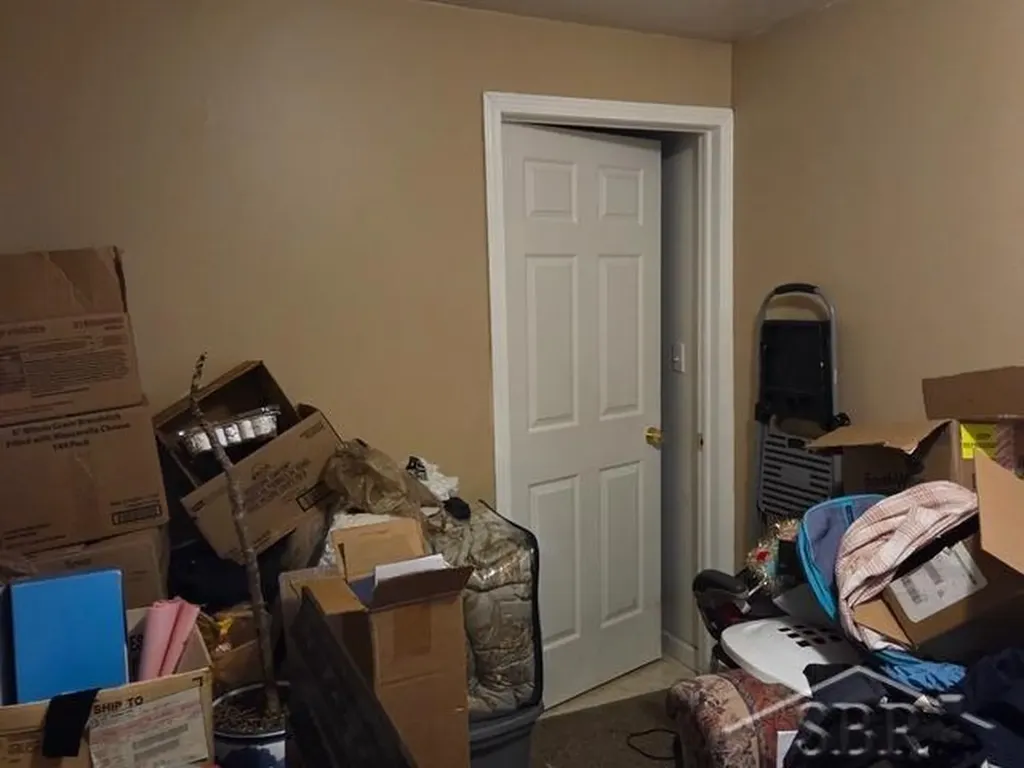 3319 Junior Drive Hamburg Township MI 48169