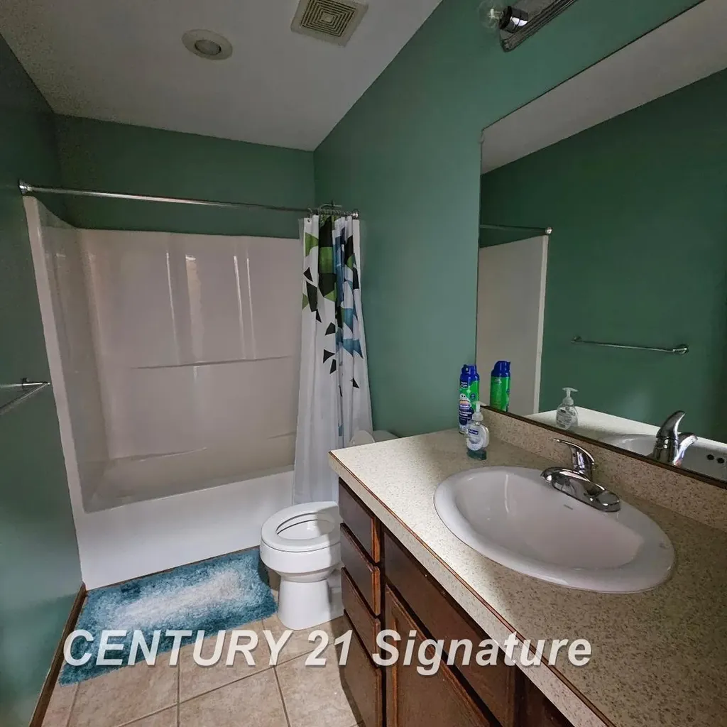 3891 Mystic Trail Saginaw Charter Township MI 48603