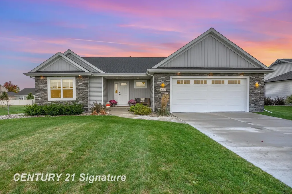 10585 Prairie View Court Tittabawassee Township MI 48623