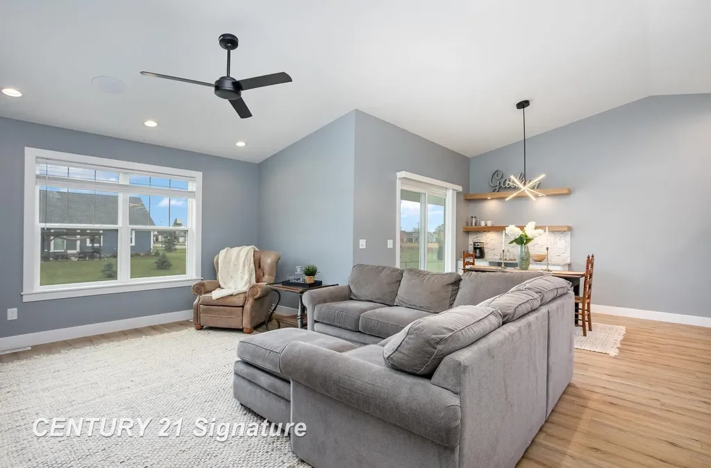 10585 Prairie View Court Tittabawassee Township MI 48623