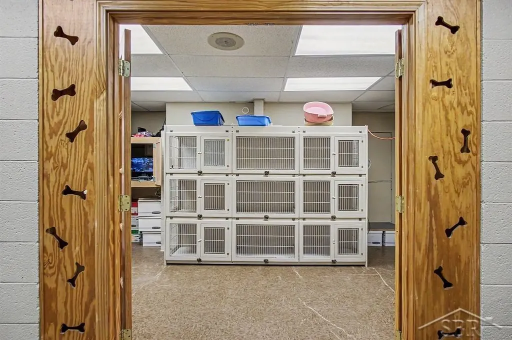 000 Kennel Drive Rockford City MI 49341