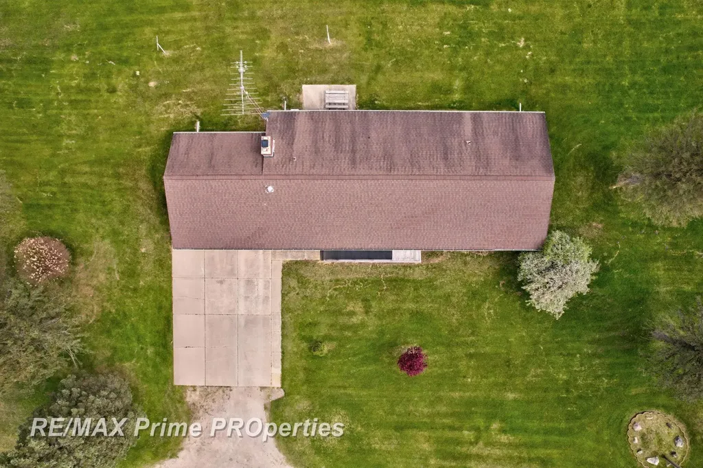 4301 Curtis Road Bridgeport Charter Township MI 48415