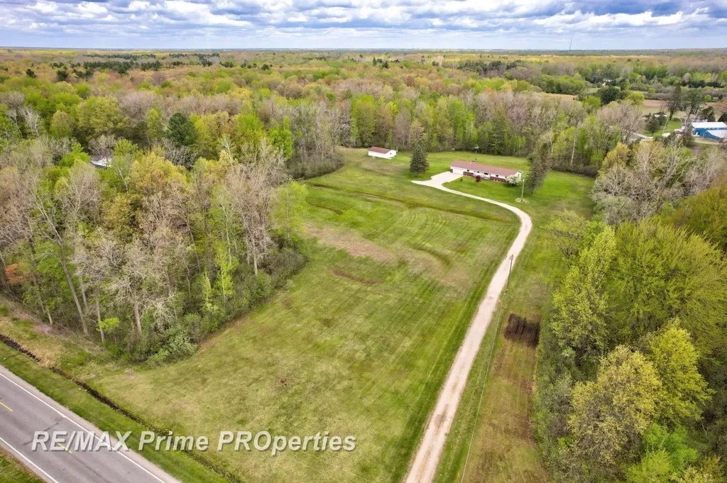 4301 Curtis Road Bridgeport Charter Township MI 48415