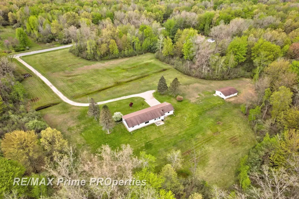 4301 Curtis Road Bridgeport Charter Township MI 48415
