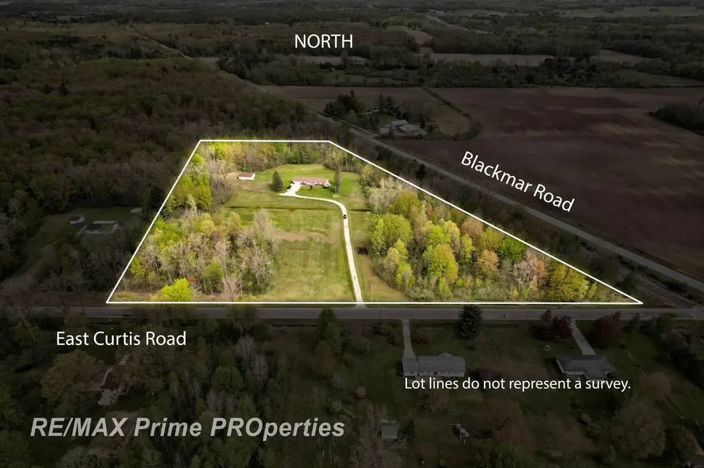 4301 Curtis Road Bridgeport Charter Township MI 48415