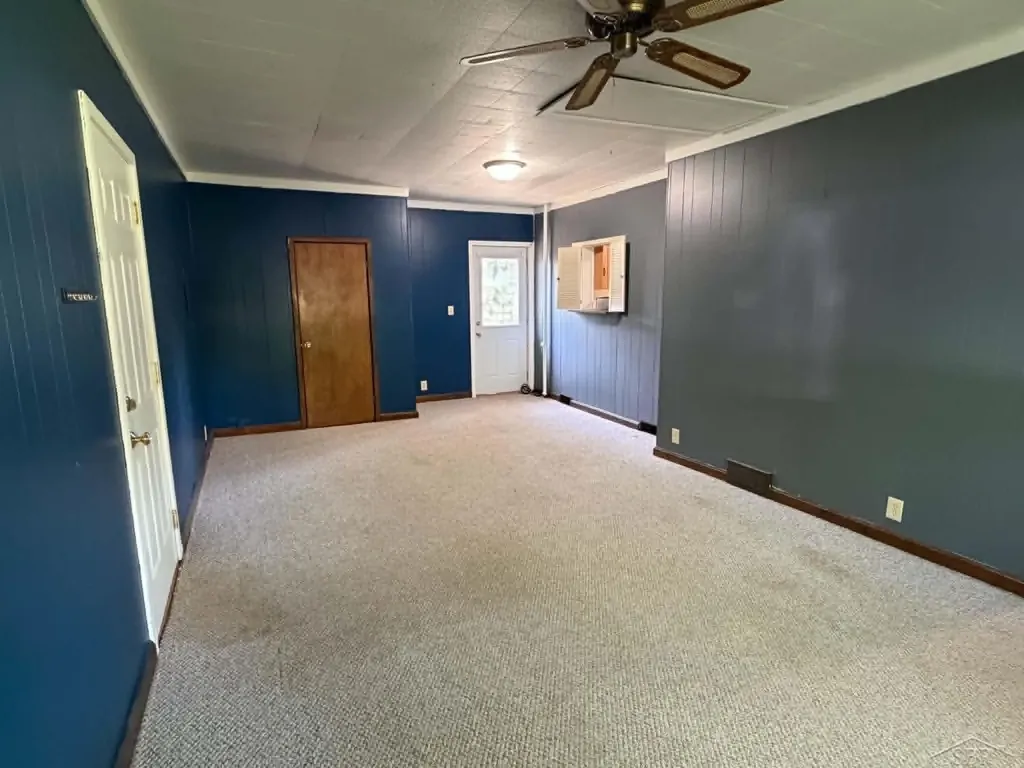 3 Orchard Court Essexville City MI 48732