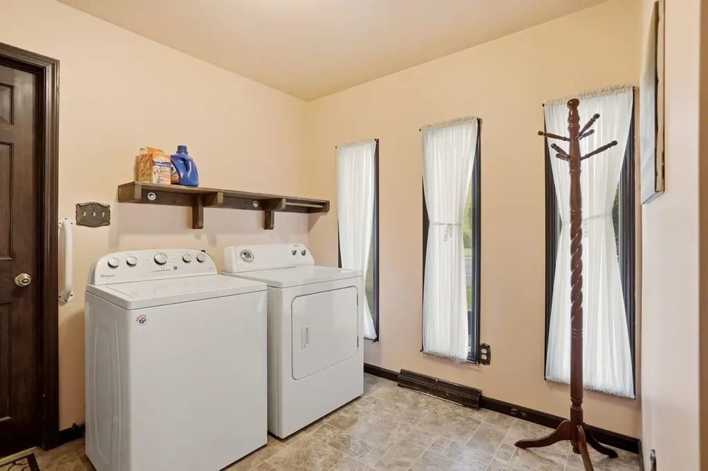 5745 E Townline Road Bridgeport Charter Township MI 48415