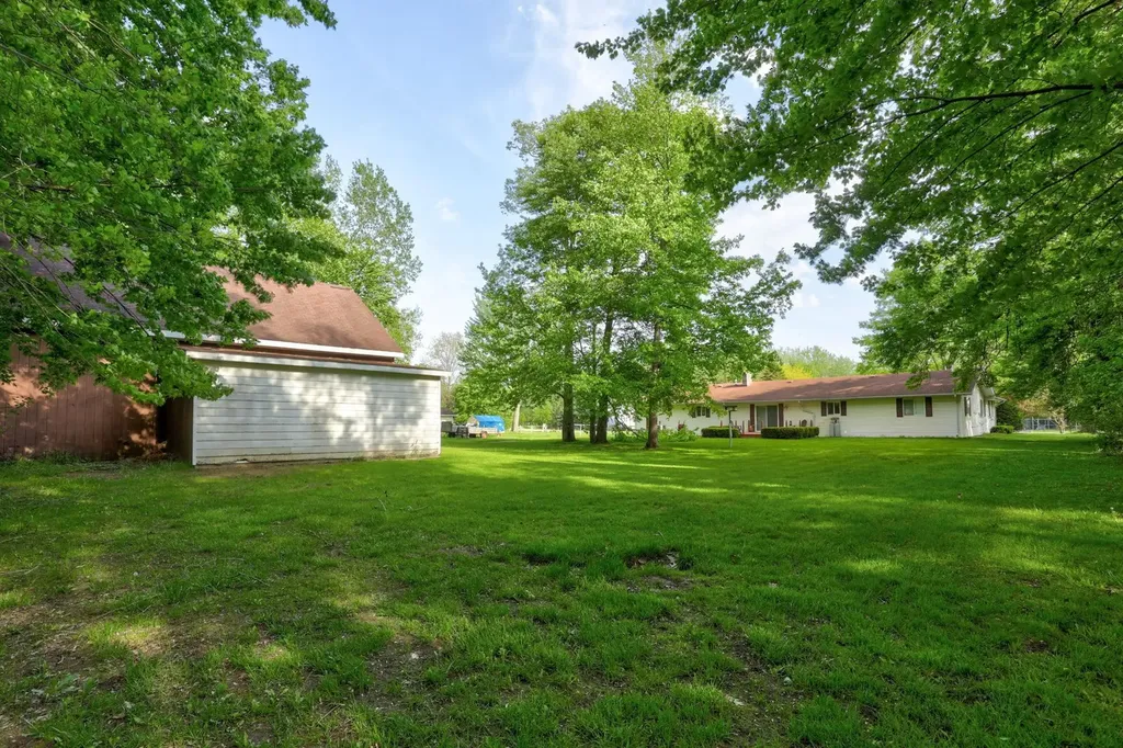 5745 E Townline Road Bridgeport Charter Township MI 48415