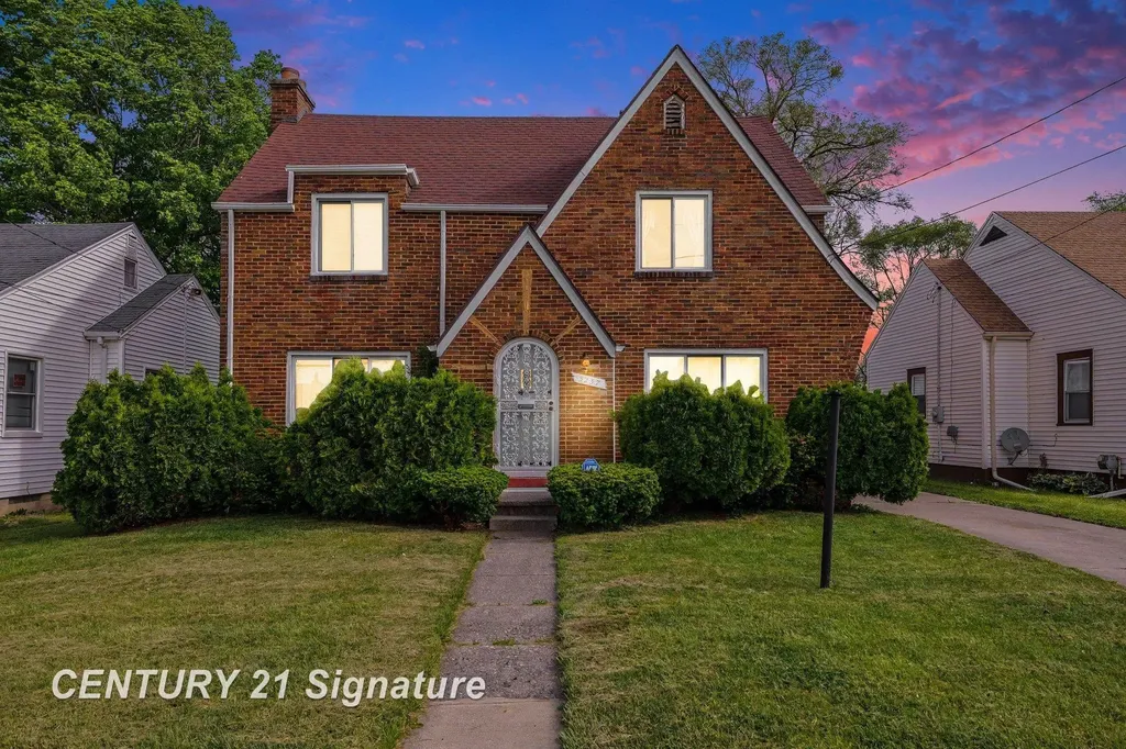 3237 Carter Street Saginaw City MI 48601