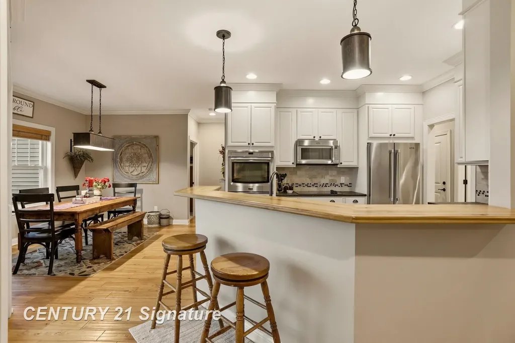 11056 Sarle Road Tittabawassee Township MI 48623
