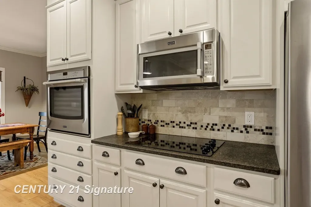 11056 Sarle Road Tittabawassee Township MI 48623