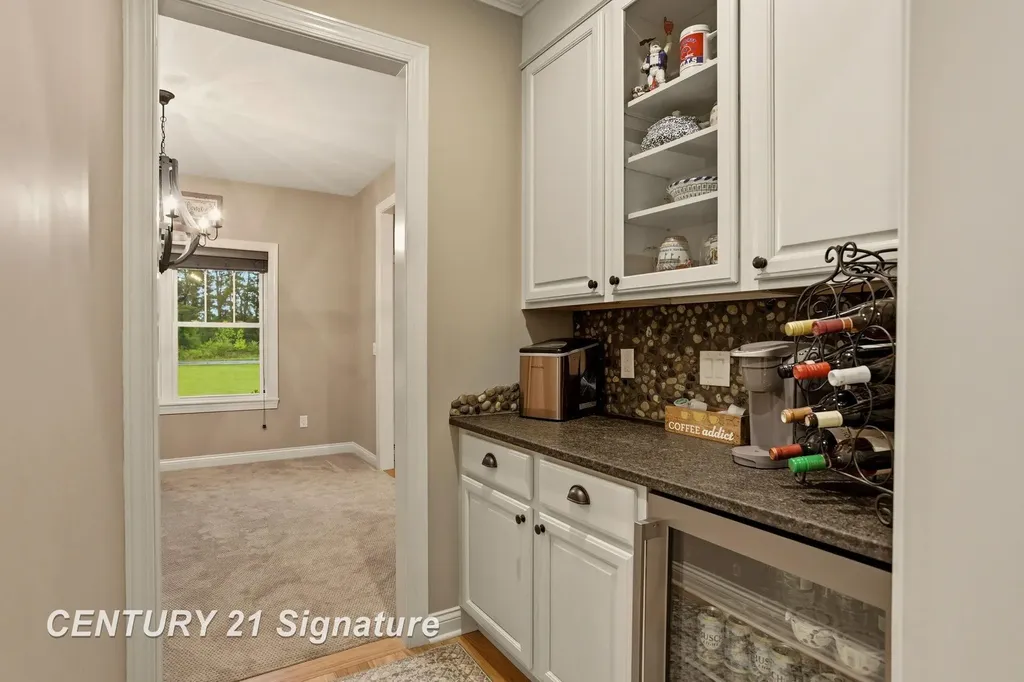 11056 Sarle Road Tittabawassee Township MI 48623
