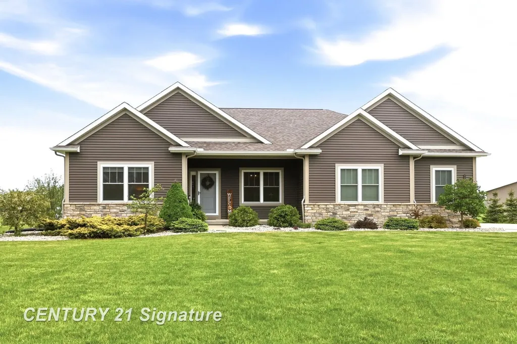 11056 Sarle Road Tittabawassee Township MI 48623