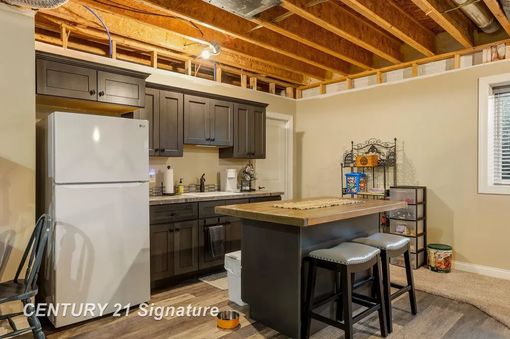 11056 Sarle Road Tittabawassee Township MI 48623