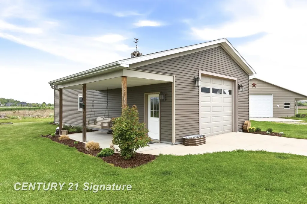 11056 Sarle Road Tittabawassee Township MI 48623