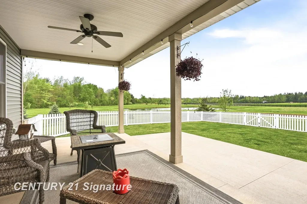 11056 Sarle Road Tittabawassee Township MI 48623