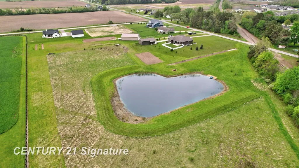 11056 Sarle Road Tittabawassee Township MI 48623