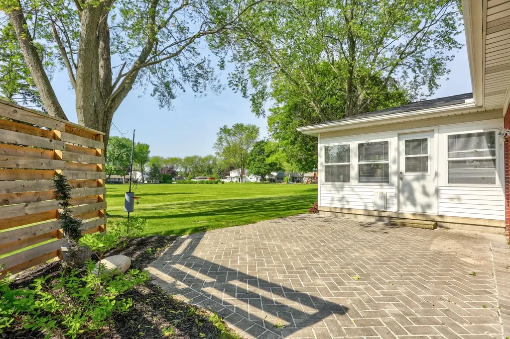 469 Sunburst Drive Frankenmuth City MI 48734