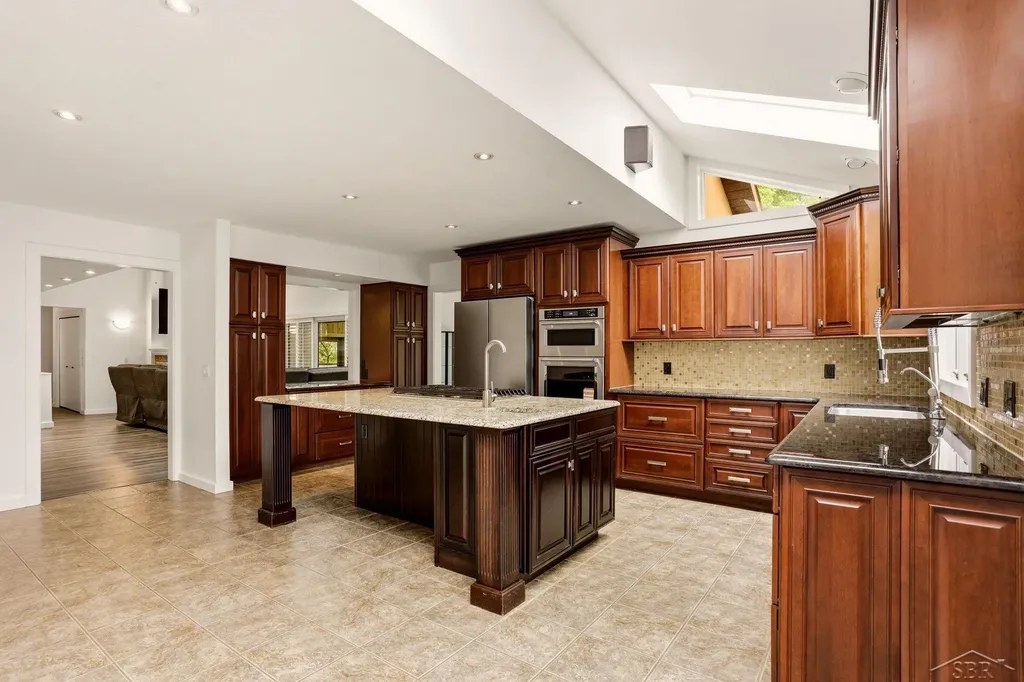 1112 Wendrow Way Mt. Pleasant City MI 48858