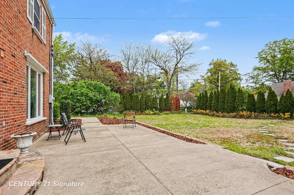 605 S Kinney Avenue Mt. Pleasant City MI 48858