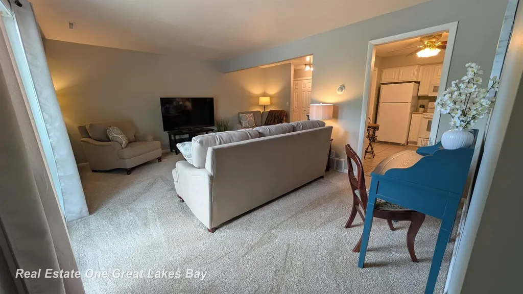 5905 W Michigan Avenue Saginaw Charter Township MI 48638