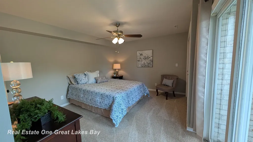 5905 W Michigan Avenue Saginaw Charter Township MI 48638