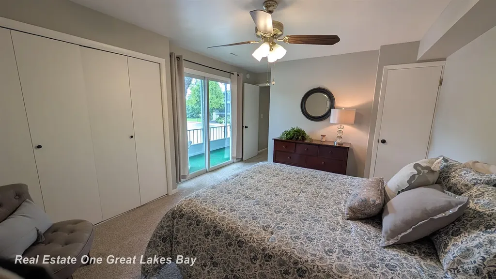 5905 W Michigan Avenue Saginaw Charter Township MI 48638