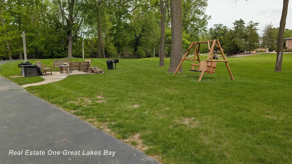 5905 W Michigan Avenue Saginaw Charter Township MI 48638