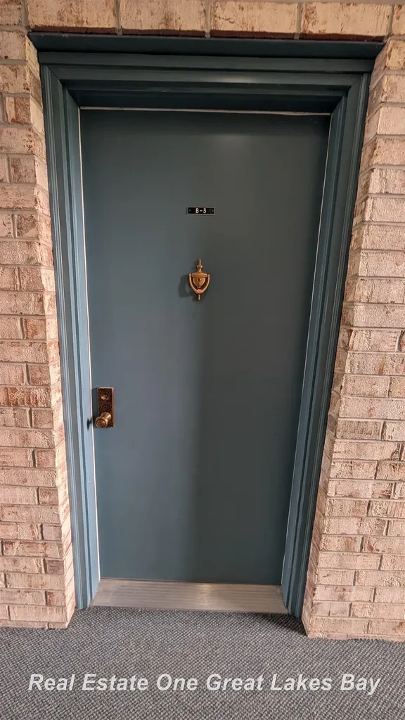 5905 W Michigan Avenue Saginaw Charter Township MI 48638