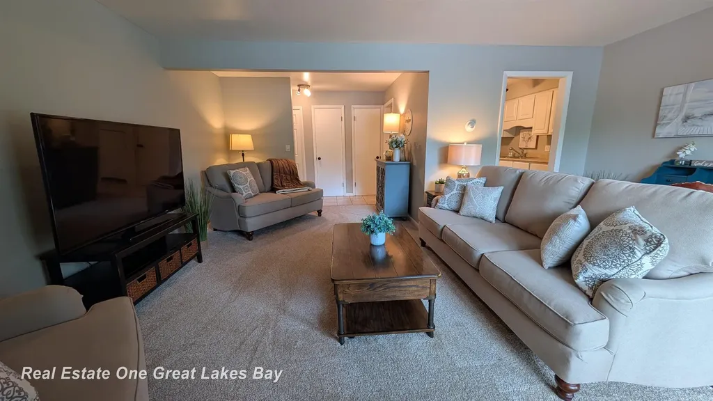 5905 W Michigan Avenue Saginaw Charter Township MI 48638