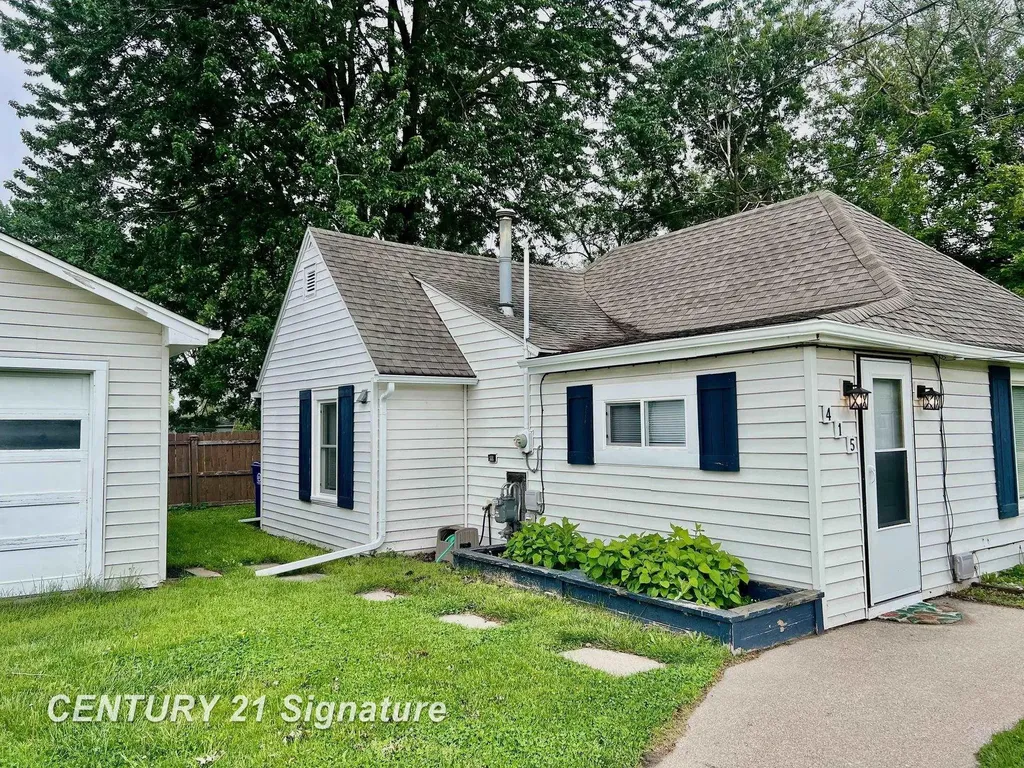 415 Hickory Street Carrollton Township MI 48724