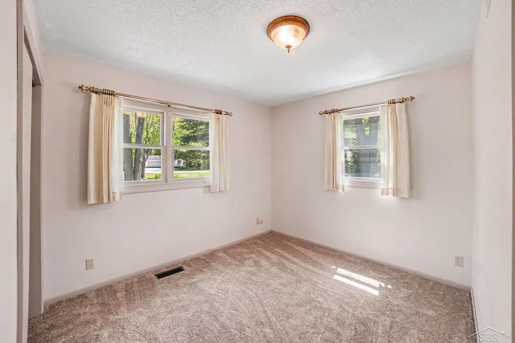 1019 Siesta Drive Secord Township MI 48624