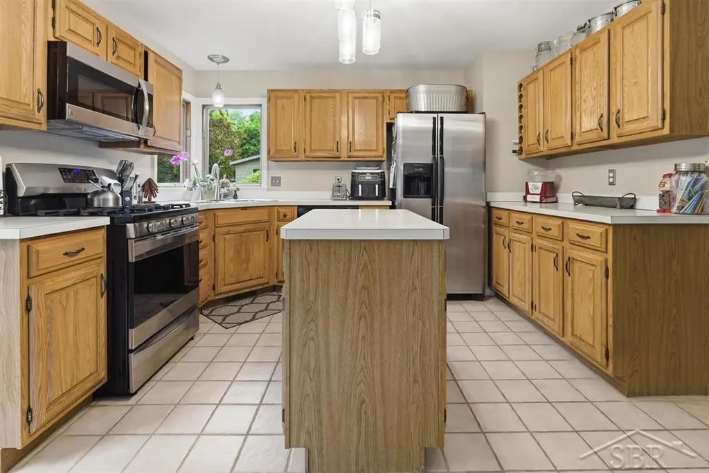 3015 Walden Woods Drive Midland City MI 48640