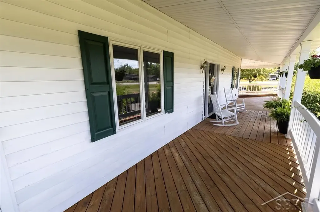 4997 S M-18 Highway Tobacco Township MI 48612
