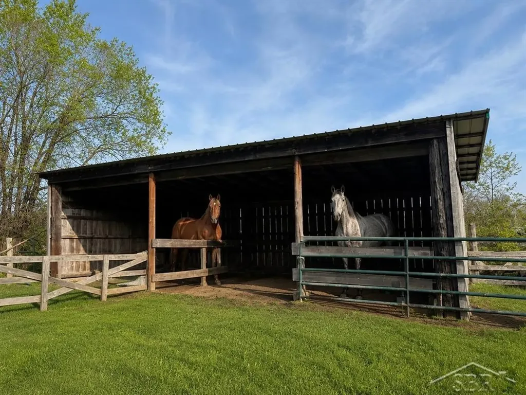 4997 S M-18 Highway Tobacco Township MI 48612