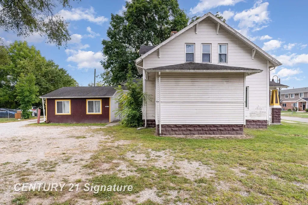 805 S Douglas Street Mt. Pleasant City MI 48858