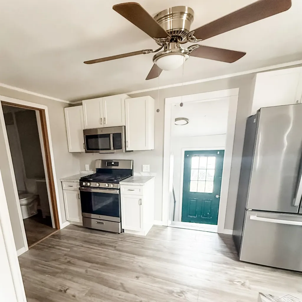 1609 Fremont Avenue Bay City City MI 48708