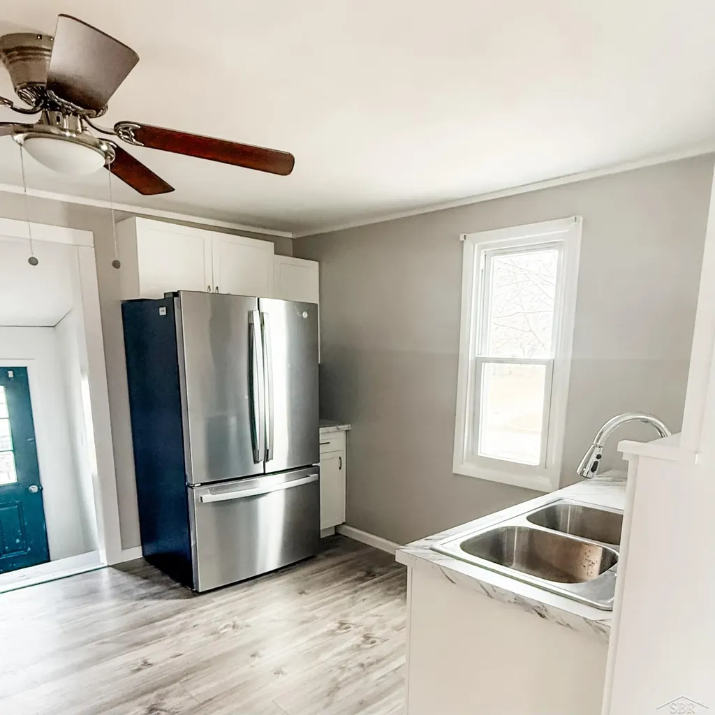 1609 Fremont Avenue Bay City City MI 48708